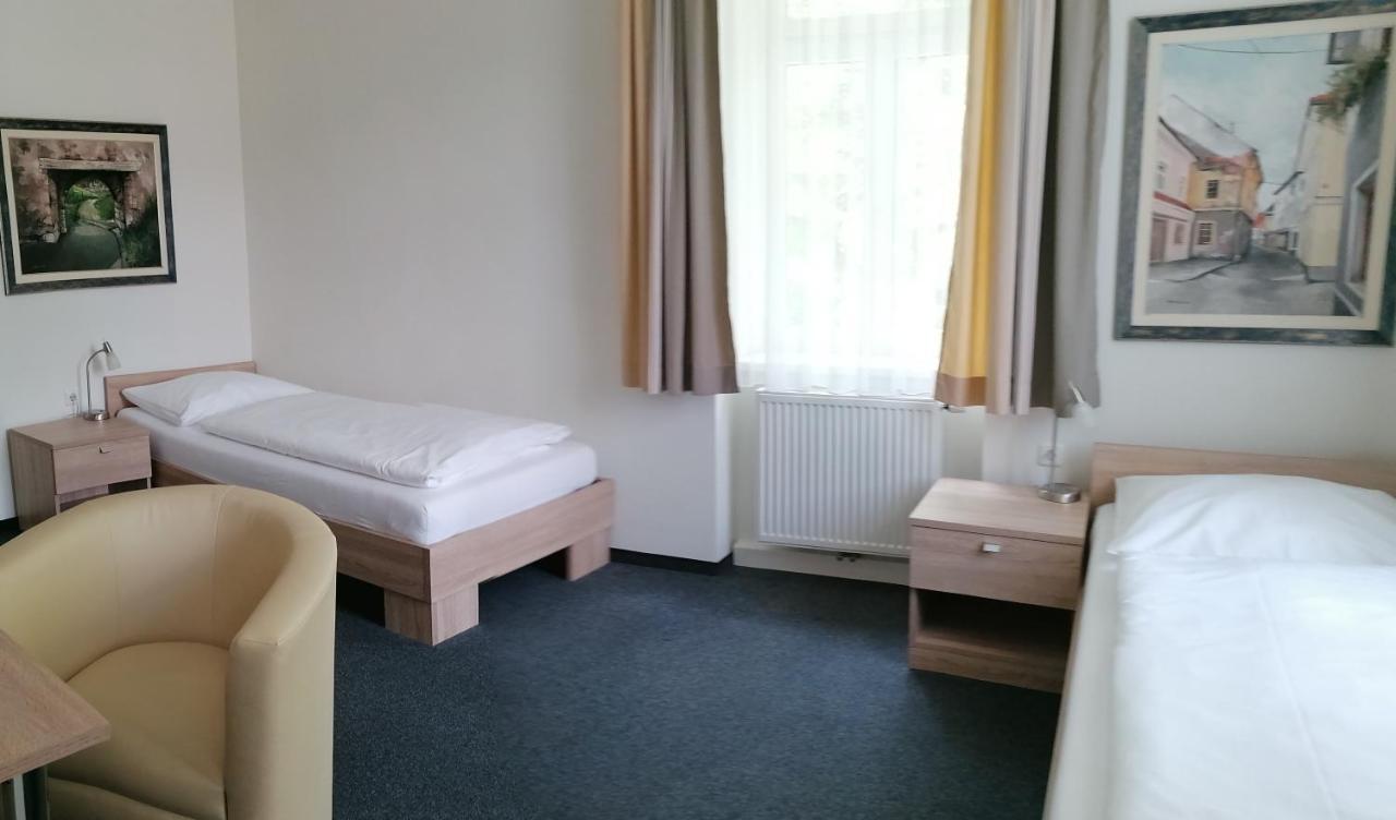 Gaestehaus Karl August Фонсдорф Экстерьер фото